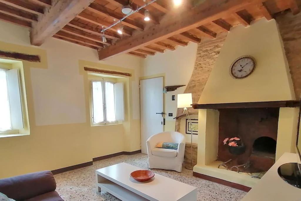 Casale San Teodoro - Mondaino Rn Villa Exterior photo